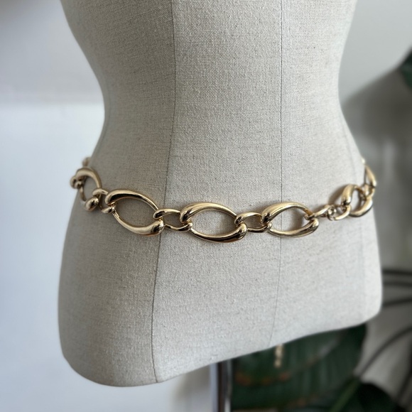 Accessories - Vintage Gold Curb Chain Belt